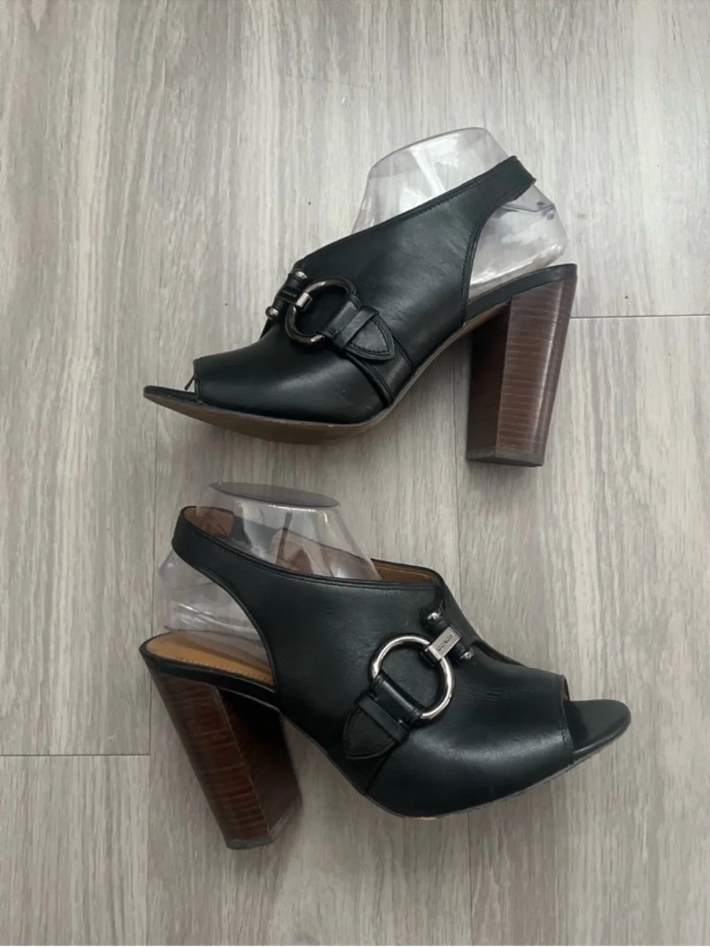 Coach Black Leather Horsebit Peep Toe Block Heel Slingback Sandals Women’s 9.5